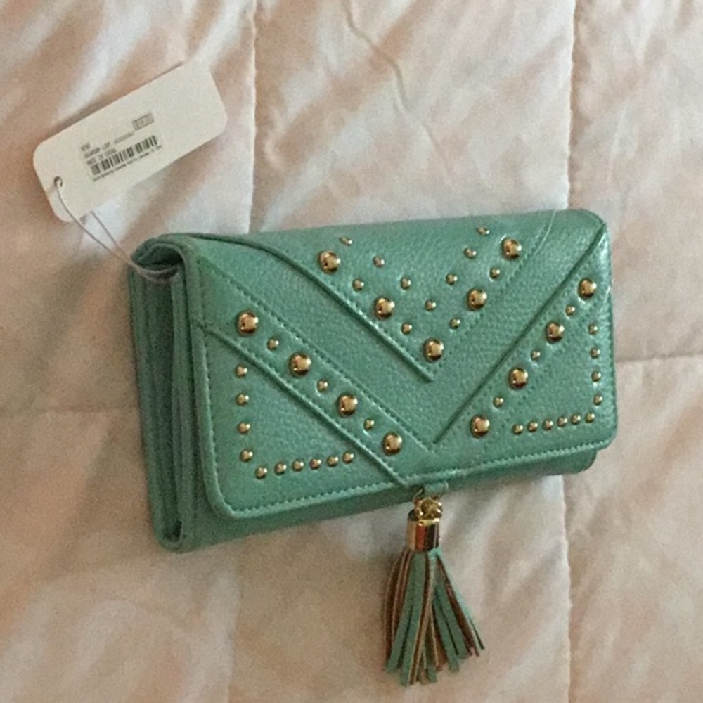 Charming Charlie Wallet